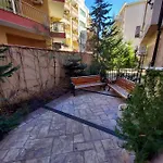 студио прованс лариса * Pomorie