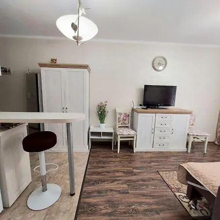 студио прованс лариса Apartman